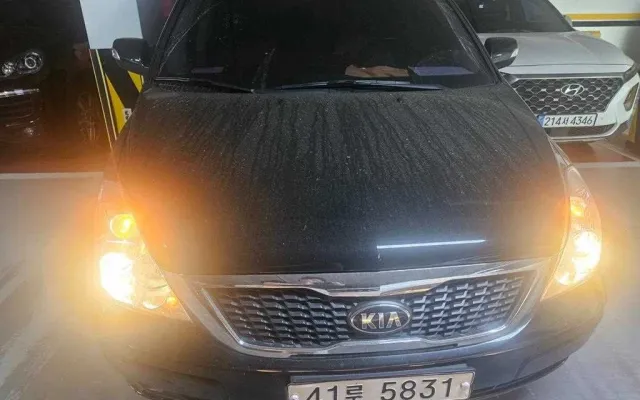 카니발R 중고차 카니발R 리무진 디젤 매물 사진 1 - 2013/10 120,627km