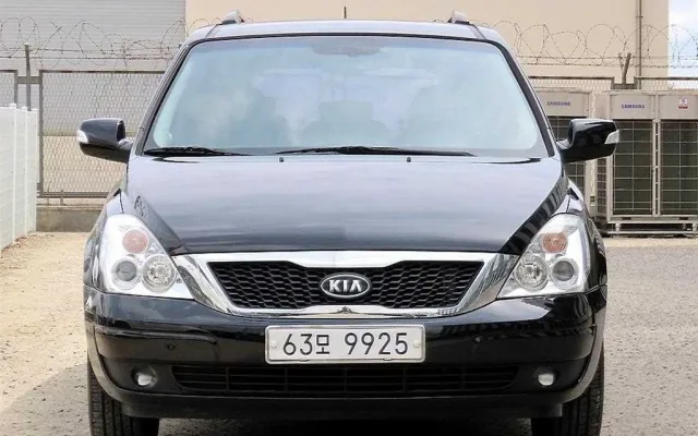 카니발R 중고차 카니발R 리무진 디젤 매물 사진 13 - 2011/05 118,793km