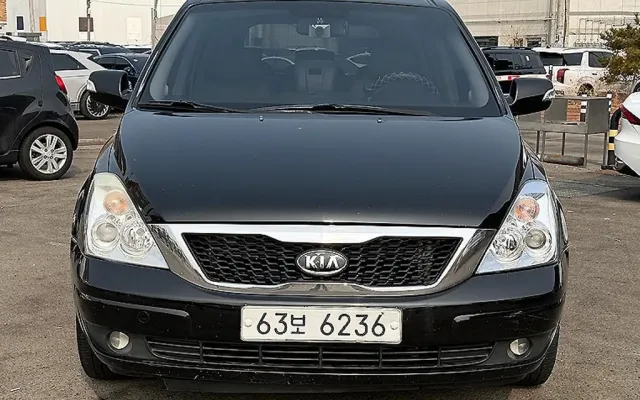 카니발R 중고차 카니발R 리무진 디젤 매물 사진 19 - 2010/02 243,253km